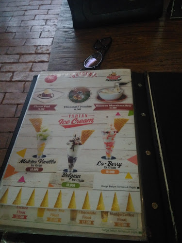 Savoury Pizza - Kota Surakarta