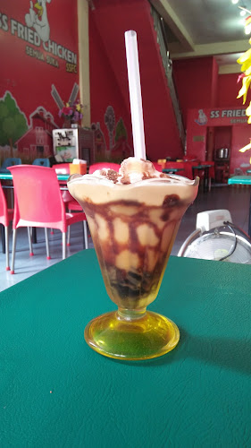 Opinii despre Ss Fried Chicken în Kota Padang Sidempuan - Gastronomi dan perhotelan