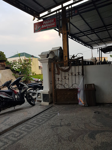 Opinii despre padehbanaaa! în Kota Bukittinggi - Gastronomi dan perhotelan