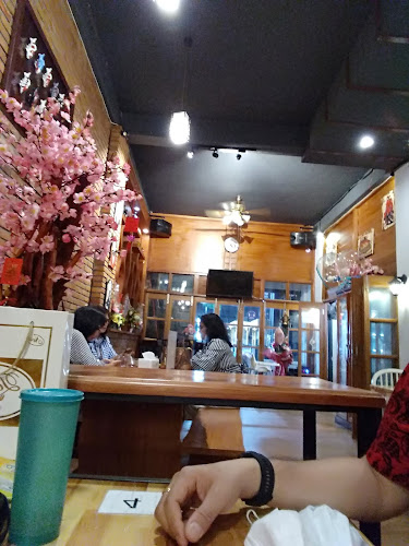 Opinii despre Koi Cafe în Kota Pematang Siantar - Gastronomi dan perhotelan