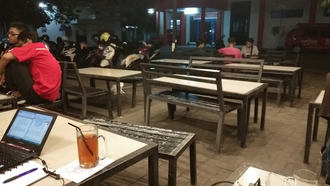 Jl. Kenjeran No.635, Dukuh Sutorejo, Kec. Mulyorejo, Surabaya, Jawa Timur 60134