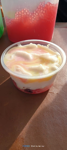 Opinii despre Es Teler Kutub & Es Salju Beji în Kota Batu - Gastronomi dan perhotelan