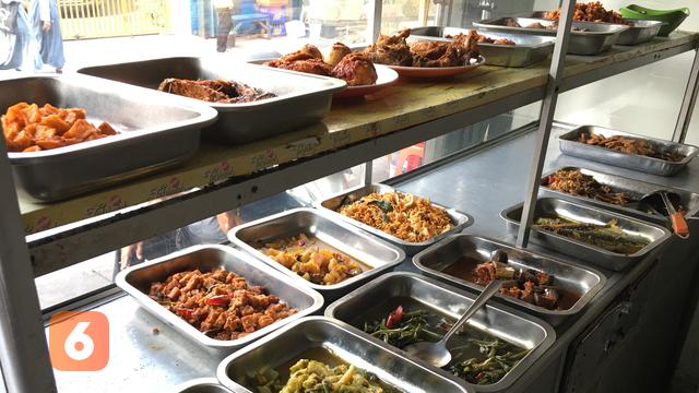 Opinii despre Warteg Unis Pasar Lama în Kota Tangerang - Gastronomi dan perhotelan