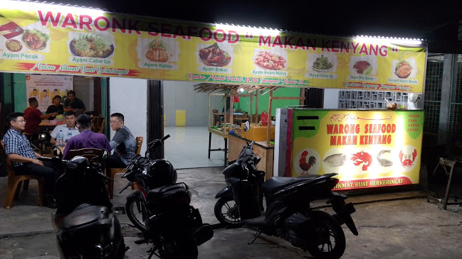 Warung seafood makan kenyang - Gastronomi dan perhotelan