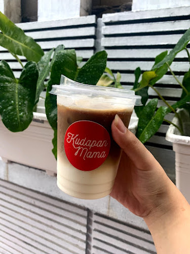 Jl. Kh.A.Dahlan Gg. Margosari No.5, Sungai Bangkong, Kec. Pontianak Kota, Kota Pontianak, Kalimantan Barat 78116