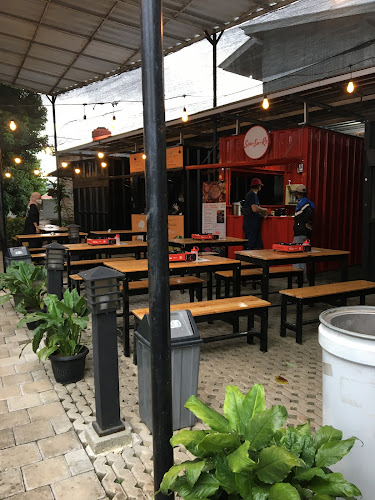 Warunk Container 79 - Kota Depok