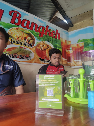 Opinii despre Rumah Makan Alang Bangkeh în Kota Sungai Penuh - Gastronomi dan perhotelan