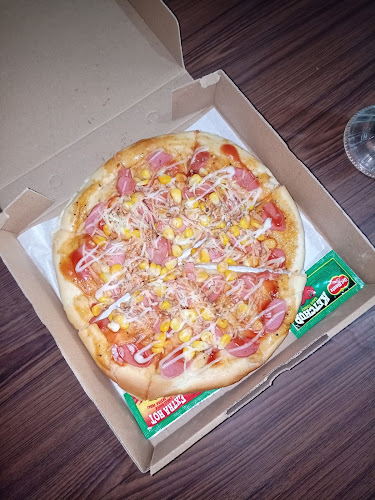 Opinii despre RK PIZZA ( ROKHIM PIZZA SUKOREJO) în Kota Blitar - Gastronomi dan perhotelan