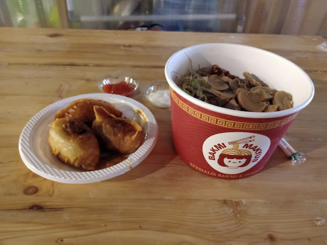 Bakmi MakYus, MERR - Gastronomi dan perhotelan