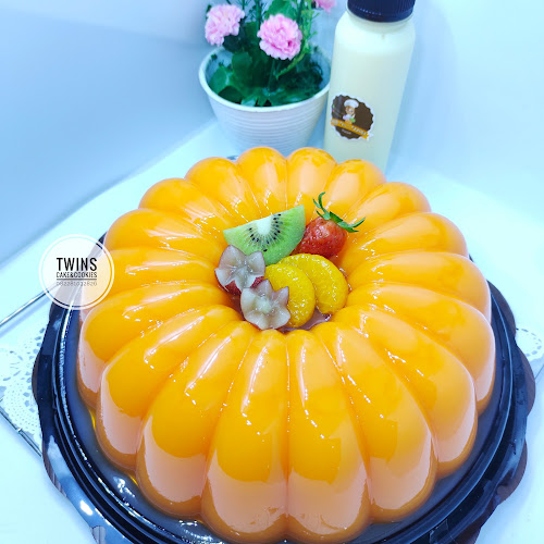 Twins Cake & Cookies