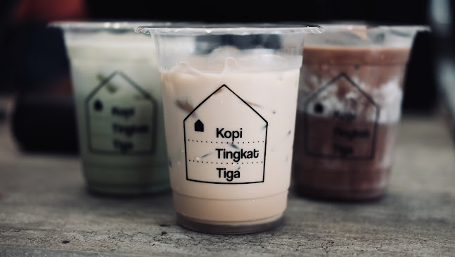 Opinii despre Kopi Tingkat Tiga în Kota Tangerang Selatan - Gastronomi dan perhotelan