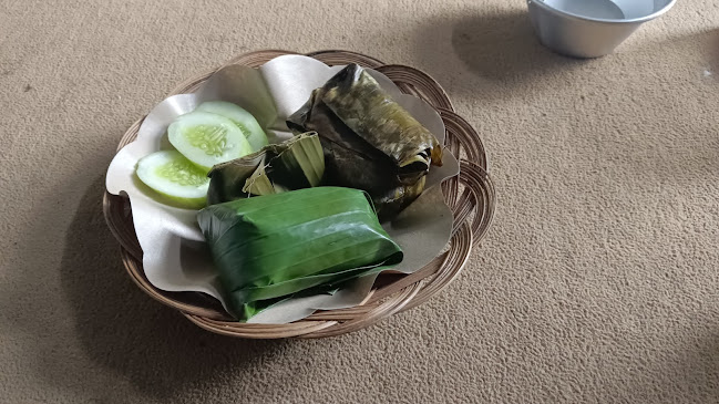 Opinii despre Aneka Pepes IBU NURMA în Kota Tangerang Selatan - Gastronomi dan perhotelan