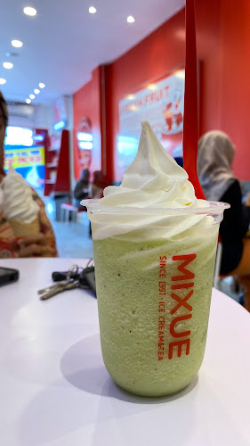 Mixue Sriwijaya - Gastronomi dan perhotelan