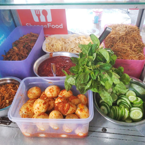 Jl. Batik Rengganis No.35, Sukaluyu, Kec. Cibeunying Kaler, Kota Bandung, Jawa Barat 40123