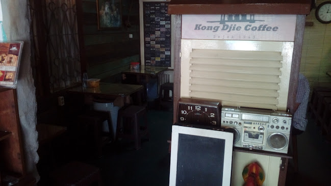 Opinii despre Kong Djie Coffee Palembang în Kota Palembang - Gastronomi dan perhotelan