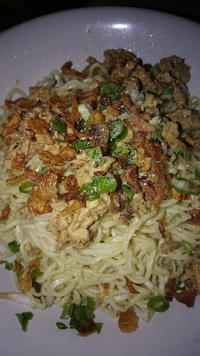 Comentarii opinii despre Mie Kering Dian