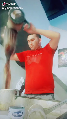 Opinii despre Kopi Rencong ( kopi & mie aceh ) în Kota Dumai - Gastronomi dan perhotelan