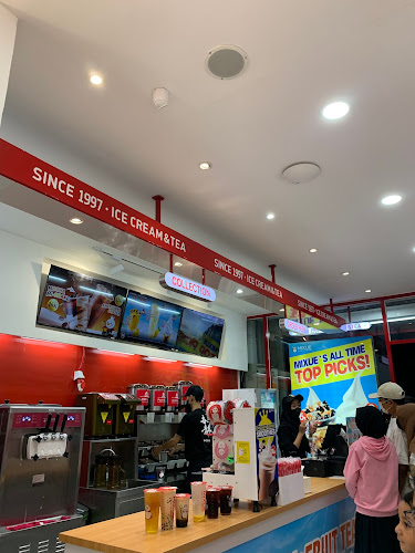 Opinii despre Mixue Blimbing Malang în Kota Malang - Gastronomi dan perhotelan