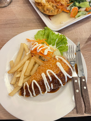 Opinii despre Solaria - Flobamora Mall Kupang în Kota Kupang - Gastronomi dan perhotelan