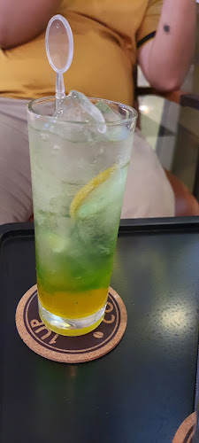 1Up Coffee - Gastronomi dan perhotelan