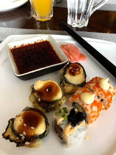 Vasa Hotel Surabaya, Jl. Mayjen HR. Muhammad No.31, Putat Gede, Sukomanunggal, Surabaya, East Java 60189