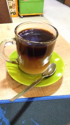 Jl. G. Tinggi Mae Blk No.4, RT.001/RW.004, Sawerigading, Kec. Ujung Pandang, Kota Makassar, Sulawesi Selatan 90221