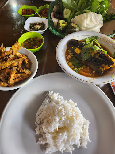 Comentarii opinii despre PONDOK PINDANG UMAK BUKIT