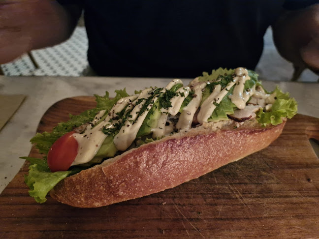 Opinii despre Brasserie République în Kota Denpasar - Gastronomi dan perhotelan