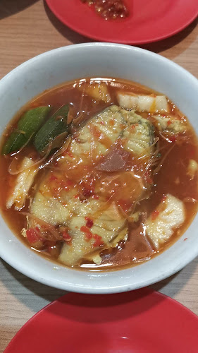Comentarii opinii despre Warung Bambu Lulu Sop Kepala Ikan