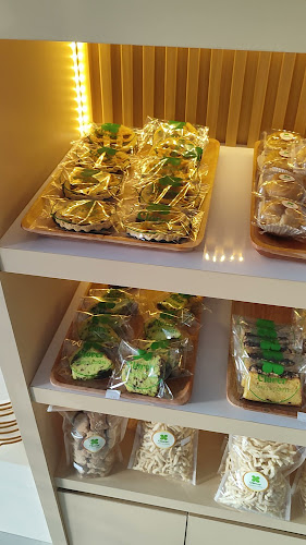 Opinii despre Clover Cakes and Coffee în Kota Bandar Lampung - Gastronomi dan perhotelan