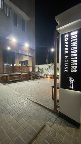 Brewbrothers Coffee House - Gastronomi dan perhotelan