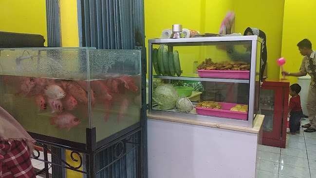 Opinii despre Ikan Bakar Satu Hati în Kota Tangerang - Gastronomi dan perhotelan