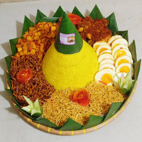 Dapur Delia catering dan aqiqah, Nasi Box, Snacks box, tumpeng mini, dll - Gastronomi dan perhotelan