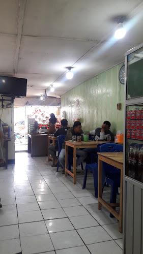 Rumah makan padang setia menanti 2