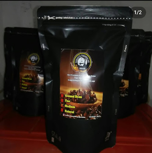 Opinii despre Rumah Kopi robustacoffepagaralam în Kota Bengkulu - Gastronomi dan perhotelan