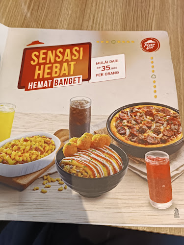 Opinii despre Pizza Hut Restoran în Kota Balikpapan - Gastronomi dan perhotelan