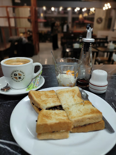 Jl. Antariksa, Sari Rejo, Kec. Medan Polonia, Kota Medan, Sumatera Utara 20158