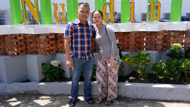 Rumah Makan Minang Asli - Gastronomi dan perhotelan