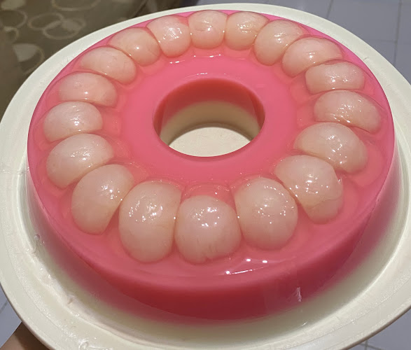 Opinii despre TOKO KUE DUO NISA în Kota Denpasar - Gastronomi dan perhotelan