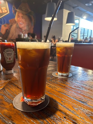 Comentarii opinii despre HotLicks Texas BBQ & Bar