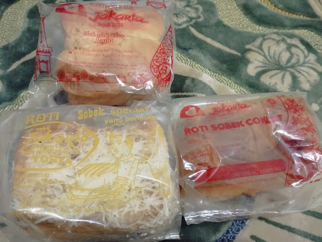 Toko Roti Jakarta - Gastronomi dan perhotelan
