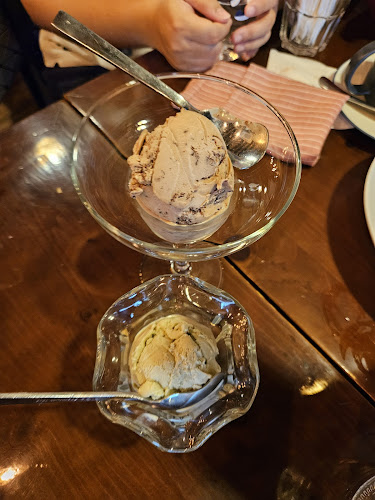 Opinii despre Sale Restaurant BSD în Kabupaten Tangerang - Gastronomi dan perhotelan