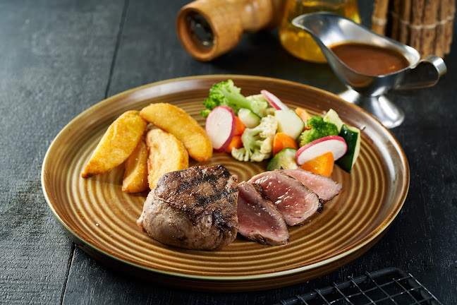 de'Clan Resto & Cafe Depok - Kota Depok