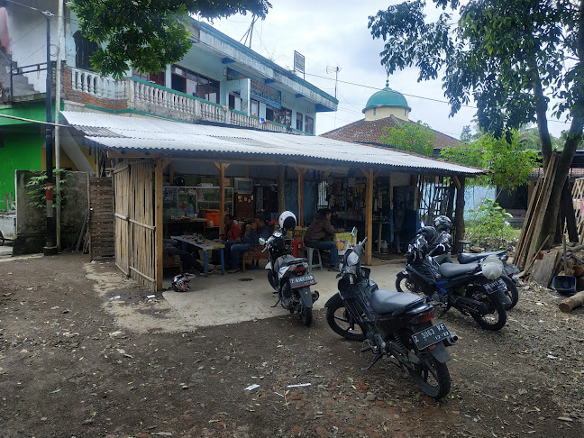 Opinii despre Warung Kopi Pa Ocid în Kab. Tasikmalaya - Gastronomi dan perhotelan