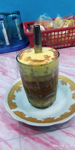 Lontong dan Nasi Uduk Bunda Sayang - Gastronomi dan perhotelan