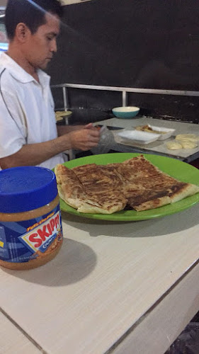 Opinii despre Warung Ummi Ana în Kota Batam - Gastronomi dan perhotelan