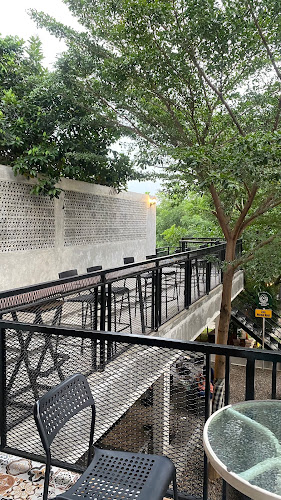 Gg. Salih Jenggot No.1, RT.01/RW.2, Parigi, Kec. Pd. Aren, Kota Tangerang Selatan, Banten 15227