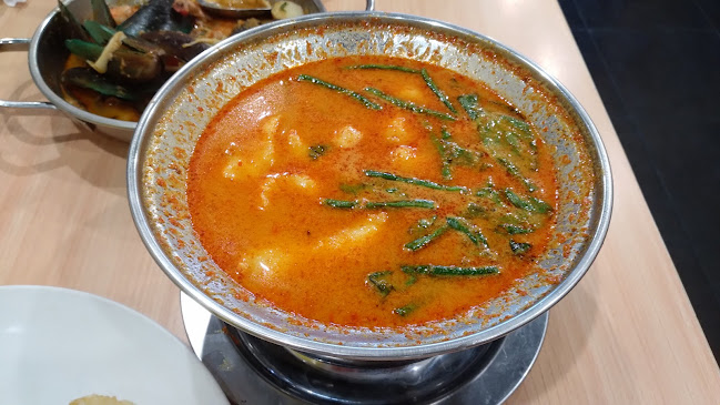 D'Cost Seafood Bandung Indah Plaza