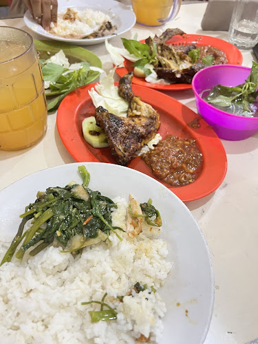 Sea Food Cak Mat 99 Nasi Uduk