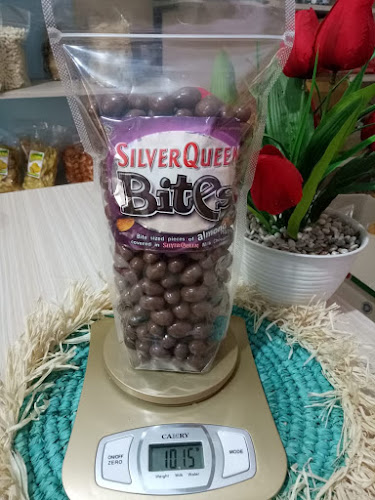 Opinii despre Yanto Kriuk & Frozen Food/Grosir Coklat, Kurma & snack în Kota Tangerang - Gastronomi dan perhotelan